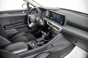 Седан Kia K5 2021 года, 1799000 рублей, Пермь