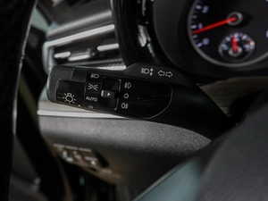 Седан Kia K5 2020 года, 2599000 рублей, Воронеж