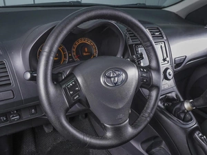 Хетчбэк Toyota Auris 2007 года, 590000 рублей, Ростов-на-Дону