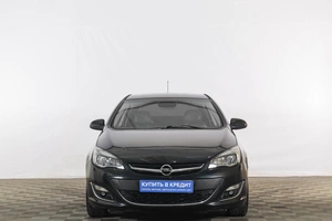 Седан Opel Astra 2012 года, 719000 рублей, Тюмень