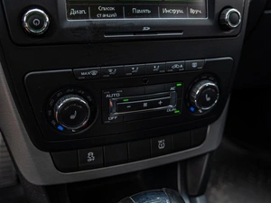 Внедорожник Skoda Yeti 2012 года, 835000 рублей, Краснодар