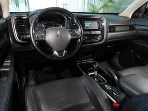 Внедорожник Mitsubishi Outlander 2017 года, 1878000 рублей, Тверь