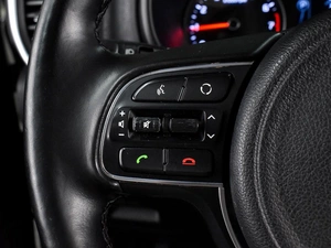 Внедорожник Kia Sportage 2018 года, 1998000 рублей, Воронеж