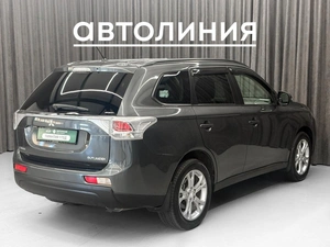 Внедорожник Mitsubishi Outlander 2013 года, 1550000 рублей, Красноярск