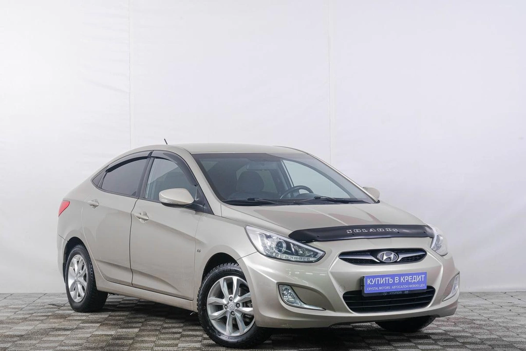 Седан Hyundai Solaris 2013 года, 759000 рублей, Кемерово