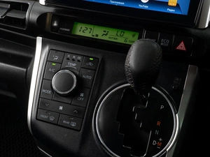 Минивэн Toyota Wish 2010 года, 1179000 рублей, Тюмень