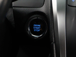 Седан Toyota Camry 2014 года, 1728055 рублей, Москва