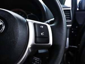 Хетчбэк Toyota Ractis 2016 года, 1029000 рублей, Красноярск