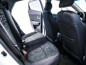 Седан Kia Rio 2016 года, 1090000 рублей, Красноярск