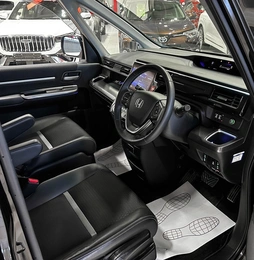 Минивэн Honda Stepwgn Spada 2021 года, 2557000 рублей, Красноярск