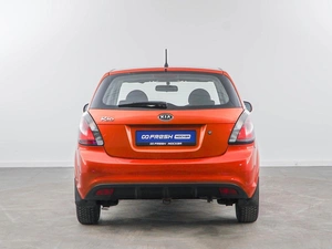 Хетчбэк Kia Rio 2011 года, 547077 рублей, Москва