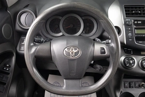 Внедорожник Toyota RAV4 2012 года, 1449000 рублей, Оренбург