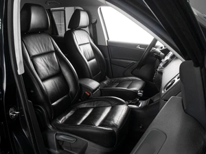 Внедорожник Volkswagen Tiguan 2009 года, 959000 рублей, Тюмень