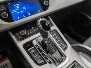 Внедорожник Geely Atlas 2021 года, 2049000 рублей, Красноярск