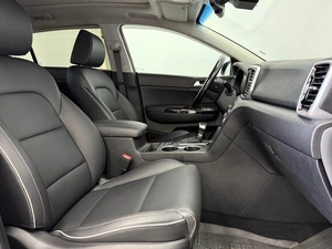 Внедорожник Kia Sportage 2021 года, 2365000 рублей, Красноярск