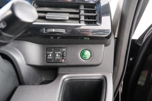 Минивэн Honda Stepwgn Spada 2015 года, 1559000 рублей, Красноярск