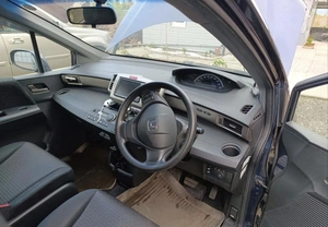 Минивэн Honda Freed 2010 года, 900000 рублей, Емельяновский район