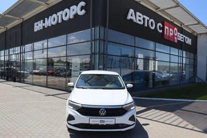 Седан Volkswagen Polo 2022 года, 1570000 рублей, Мирное