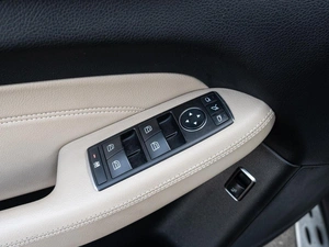 Внедорожник Mercedes-benz M-класс 2013 года, 2350000 рублей, Краснодар