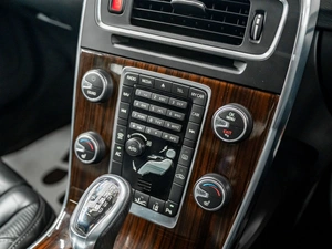 Универсал Volvo V60 2013 года, 1275000 рублей, Красноярск