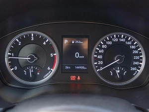 Внедорожник Hyundai Santa Fe 2019 года, 3250000 рублей, Краснодар