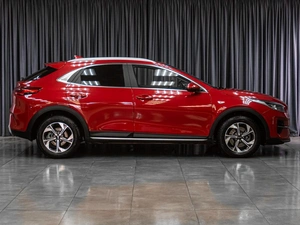 Внедорожник Kia XCeed 2021 года, 2379000 рублей, Тюмень