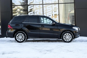 Внедорожник Mercedes-benz GLE-класс 2016 года, 3400000 рублей, Ульяновск