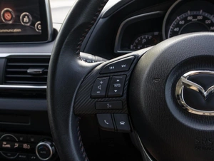 Хетчбэк Mazda Axela 2015 года, 1375000 рублей, Большой Сочи