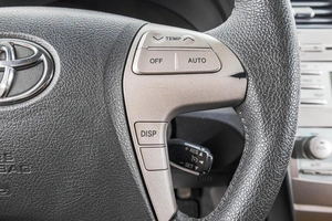 Седан Toyota Camry 2006 года, 1049000 рублей, Барнаул