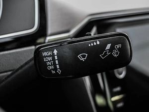 Седан Volkswagen Passat 2020 года, 2449000 рублей, Кирилловка