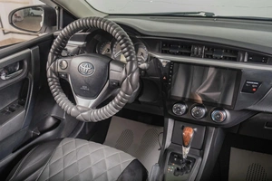 Седан Toyota Corolla 2014 года, 1299000 рублей, Томск