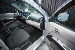 Пикап Mitsubishi L200 2013 года, 1649000 рублей, Красноярск