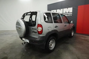 Внедорожник Chevrolet Niva 2014 года, 600000 рублей, Курск