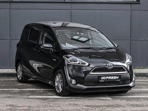 Минивэн Toyota Sienta 2018 года, 1829000 рублей, Кирилловка