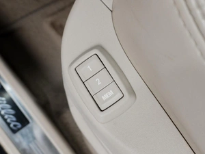 Внедорожник Cadillac SRX 2011 года, 909000 рублей, Тюмень