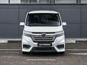 Минивэн Honda Stepwgn Spada 2019 года, 2949000 рублей, Кирилловка