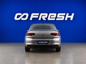 Седан Volkswagen Passat 2020 года, 2399046 рублей, Москва
