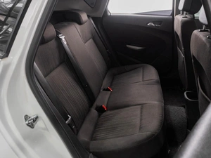 Хетчбэк Opel Astra 2011 года, 669000 рублей, Тюмень