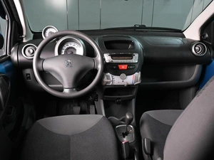 Хетчбэк Peugeot 107 2008 года, 505000 рублей, Аксай