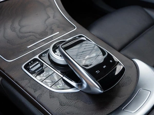 Седан Mercedes-benz C-класс 2018 года, 2450000 рублей, Волгоград