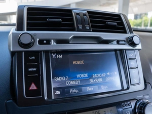 Внедорожник Toyota Land Cruiser Prado 2015 года, 3550000 рублей, Волгоград