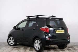 Хетчбэк Toyota Ractis 2012 года, 969000 рублей, Красноярск