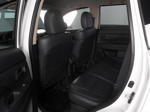 Внедорожник Mitsubishi Outlander 2018 года, 2650000 рублей, Минеральные Воды