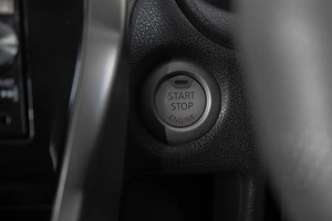 Хетчбэк Nissan Note 2014 года, 889000 рублей, Кемерово