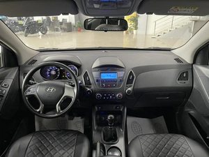 Внедорожник Hyundai ix35 2015 года, 1497000 рублей, Солонцы