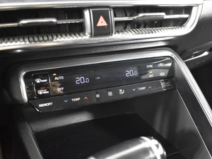 Седан Kia K5 2021 года, 2436200 рублей, Казань