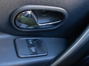 Седан Renault Logan Stepway 2021 года, 1379000 рублей, Петрозаводск