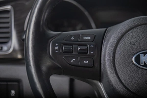 Минивэн Kia Carnival 2019 года, 2949000 рублей, Томск