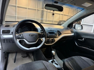 Хетчбэк Kia Picanto 2011 года, 797000 рублей, Красноярск