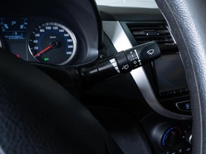 Седан Hyundai Solaris 2013 года, 859000 рублей, Ставрополь